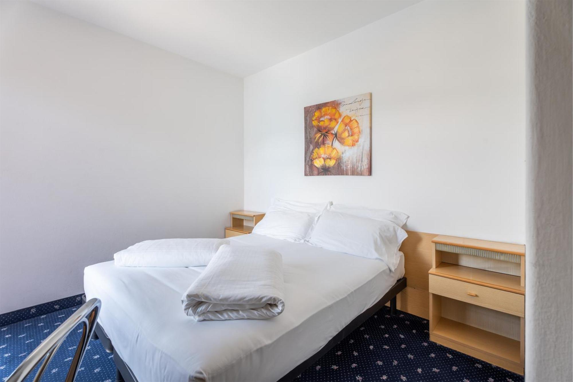 Lake Hotel Ifigenia Torbole Sul Garda ภายนอก รูปภาพ