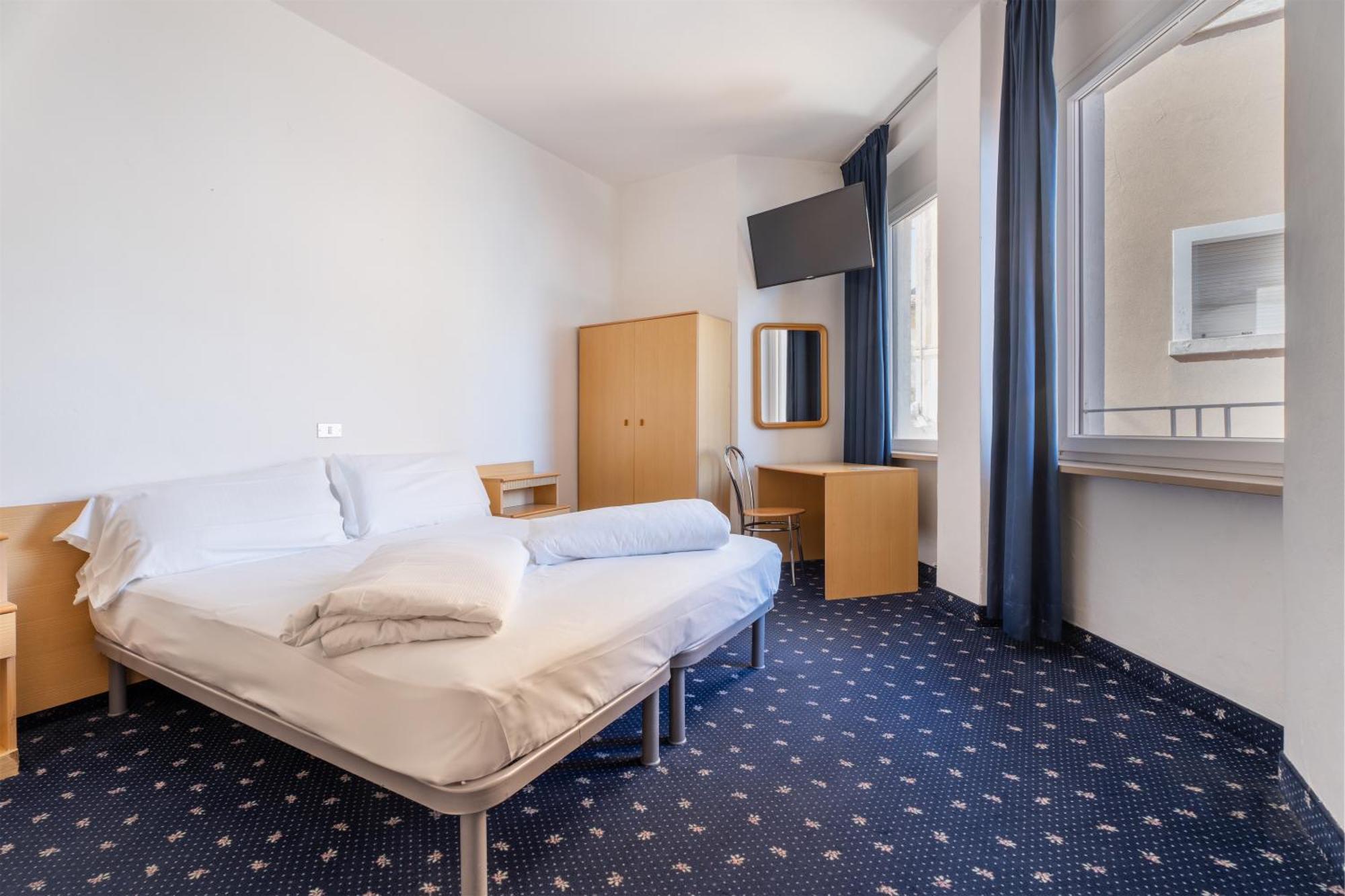 Lake Hotel Ifigenia Torbole Sul Garda ภายนอก รูปภาพ